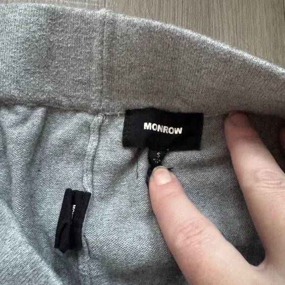 Monrow Light Gray Camo Cotton and Cashmere Joggers - Picture 4 of 6